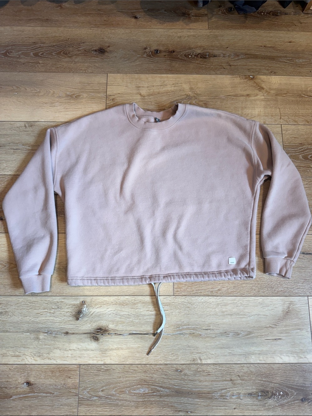 Vuori Women's Dusty Pink Crewneck Sweatshirt